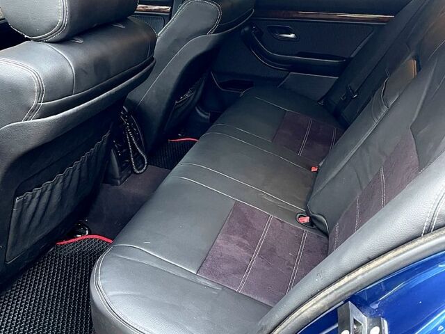 Синій БМВ 5 Серія, об'ємом двигуна 2 л та пробігом 360 тис. км за 4300 $, фото 8 на Automoto.ua