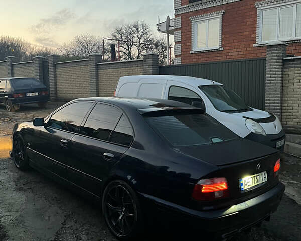 Синий БМВ 5 Серия, объемом двигателя 3 л и пробегом 400 тыс. км за 7800 $, фото 7 на Automoto.ua