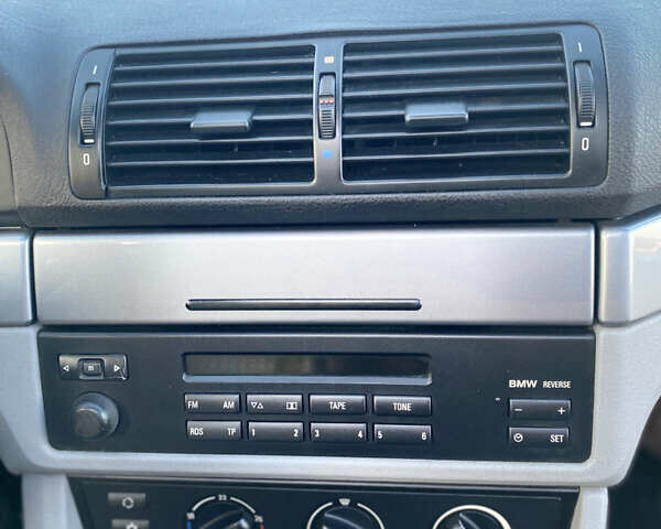 Синій БМВ 5 Серія, об'ємом двигуна 2 л та пробігом 270 тис. км за 5400 $, фото 22 на Automoto.ua