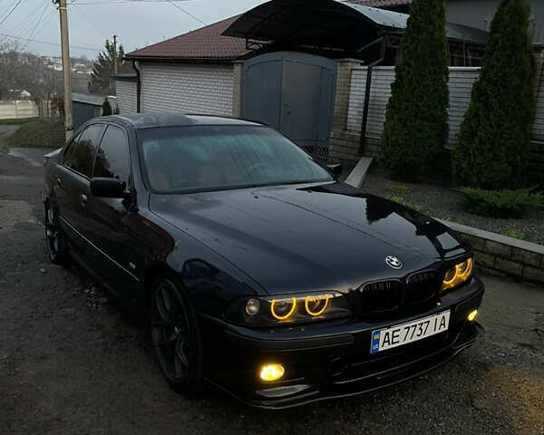 Синий БМВ 5 Серия, объемом двигателя 3 л и пробегом 400 тыс. км за 7800 $, фото 6 на Automoto.ua