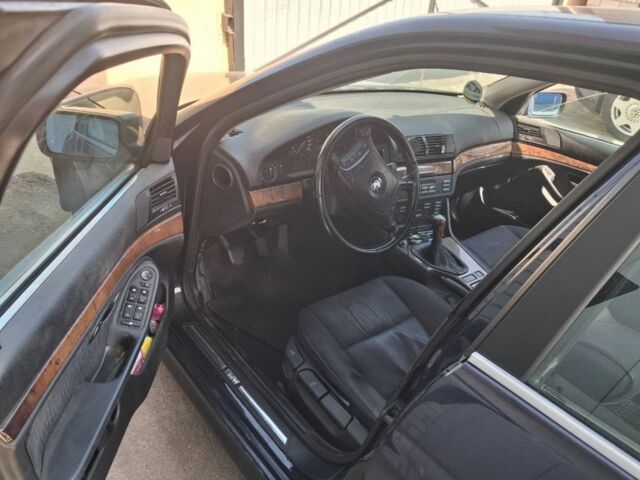 Синий БМВ 5 Серия, объемом двигателя 2.9 л и пробегом 450 тыс. км за 4500 $, фото 6 на Automoto.ua