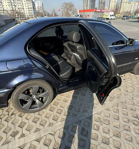 Синий БМВ 5 Серия, объемом двигателя 2.49 л и пробегом 395 тыс. км за 4700 $, фото 16 на Automoto.ua