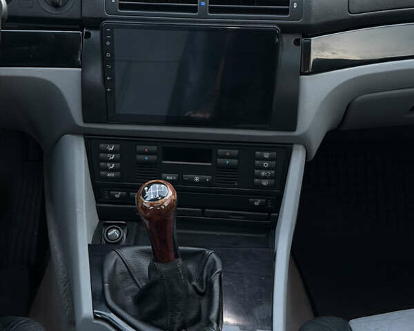 Синий БМВ 5 Серия, объемом двигателя 2.5 л и пробегом 381 тыс. км за 5700 $, фото 27 на Automoto.ua