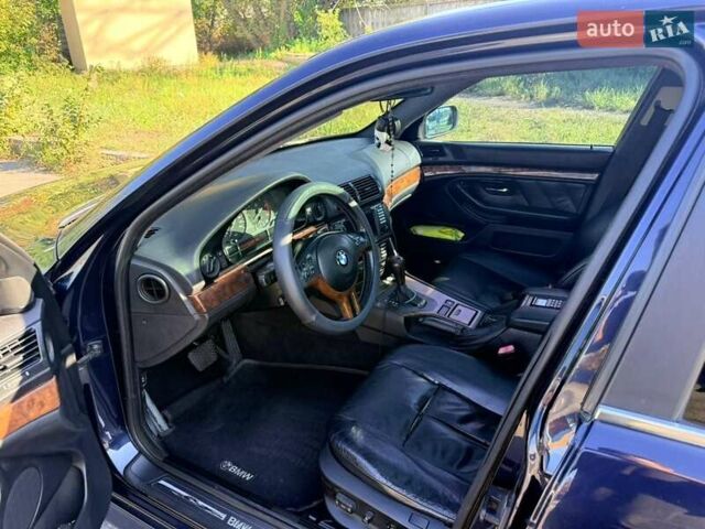 Синий БМВ 5 Серия, объемом двигателя 3 л и пробегом 380 тыс. км за 5300 $, фото 6 на Automoto.ua