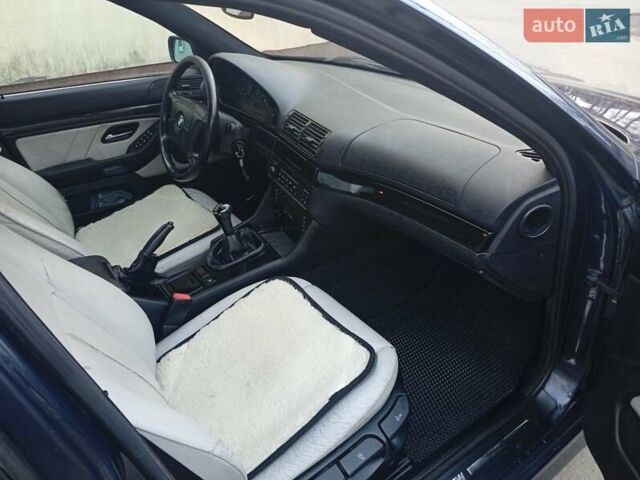 Синій БМВ 5 Серія, об'ємом двигуна 1.95 л та пробігом 380 тис. км за 2999 $, фото 7 на Automoto.ua
