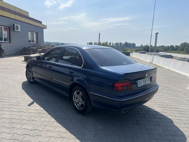 Синий БМВ 5 Серия, объемом двигателя 2 л и пробегом 320 тыс. км за 3800 $, фото 2 на Automoto.ua