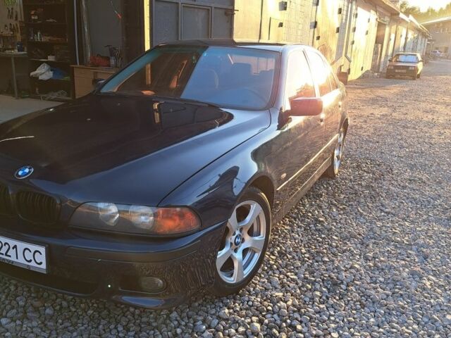 Синий БМВ 5 Серия, объемом двигателя 2.5 л и пробегом 380 тыс. км за 6000 $, фото 5 на Automoto.ua