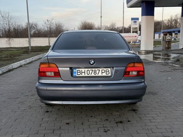 Синий БМВ 5 Серия, объемом двигателя 2.2 л и пробегом 364 тыс. км за 4250 $, фото 2 на Automoto.ua