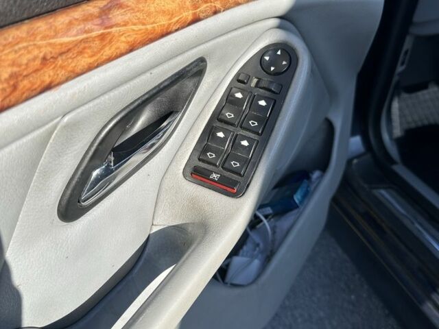 Синий БМВ 5 Серия, объемом двигателя 3 л и пробегом 360 тыс. км за 5700 $, фото 19 на Automoto.ua