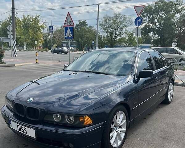 Синій БМВ 5 Серія, об'ємом двигуна 3 л та пробігом 378 тис. км за 6800 $, фото 8 на Automoto.ua