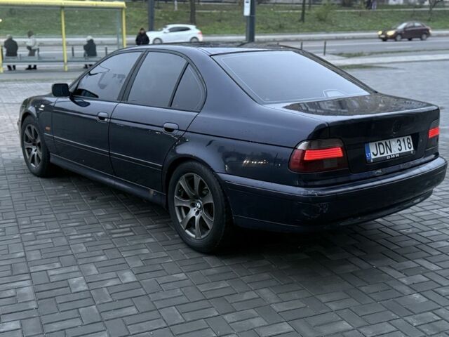 Синій БМВ 5 Серія, об'ємом двигуна 0 л та пробігом 255 тис. км за 2599 $, фото 3 на Automoto.ua