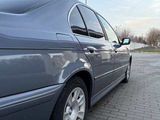 Синий БМВ 5 Серия, объемом двигателя 2.2 л и пробегом 364 тыс. км за 4250 $, фото 7 на Automoto.ua