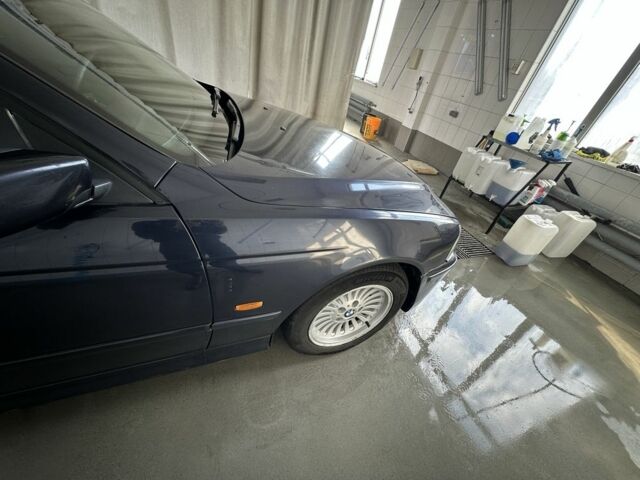 Синий БМВ 5 Серия, объемом двигателя 2 л и пробегом 3 тыс. км за 3400 $, фото 6 на Automoto.ua