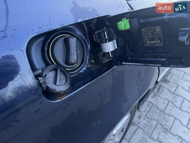 Синий БМВ 5 Серия, объемом двигателя 2.5 л и пробегом 475 тыс. км за 4000 $, фото 9 на Automoto.ua