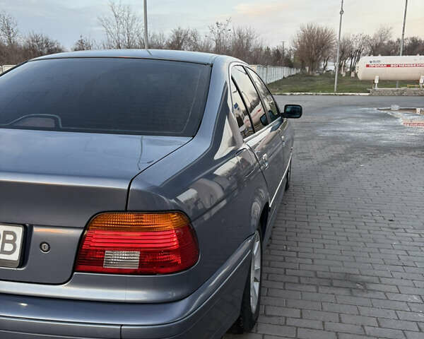 Синий БМВ 5 Серия, объемом двигателя 2.17 л и пробегом 364 тыс. км за 4250 $, фото 5 на Automoto.ua