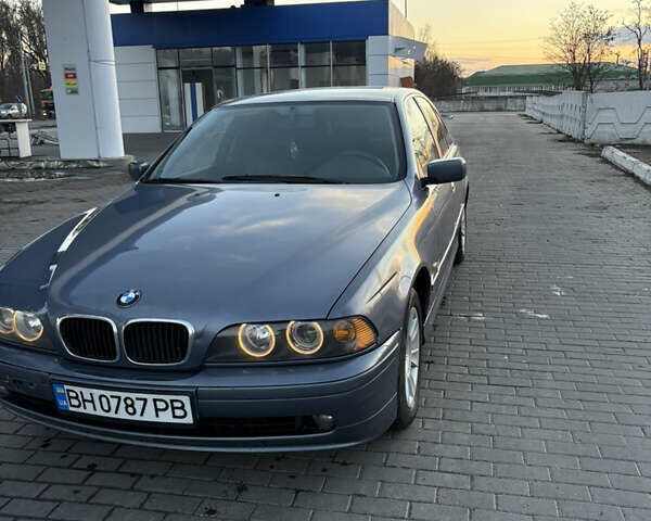 Синий БМВ 5 Серия, объемом двигателя 2.17 л и пробегом 364 тыс. км за 4250 $, фото 1 на Automoto.ua