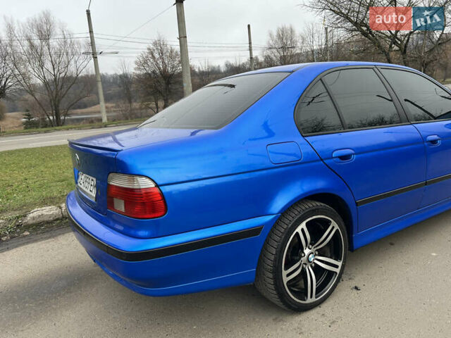 Синій БМВ 5 Серія, об'ємом двигуна 3 л та пробігом 300 тис. км за 5999 $, фото 10 на Automoto.ua