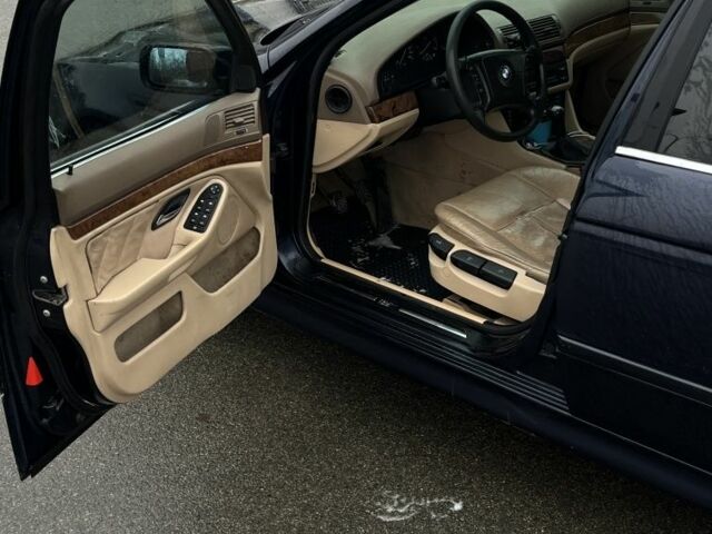 Синій БМВ 5 Серія, об'ємом двигуна 2 л та пробігом 3 тис. км за 3299 $, фото 14 на Automoto.ua