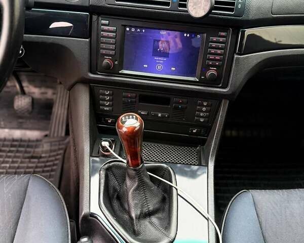 Синій БМВ 5 Серія, об'ємом двигуна 1.95 л та пробігом 327 тис. км за 5700 $, фото 3 на Automoto.ua