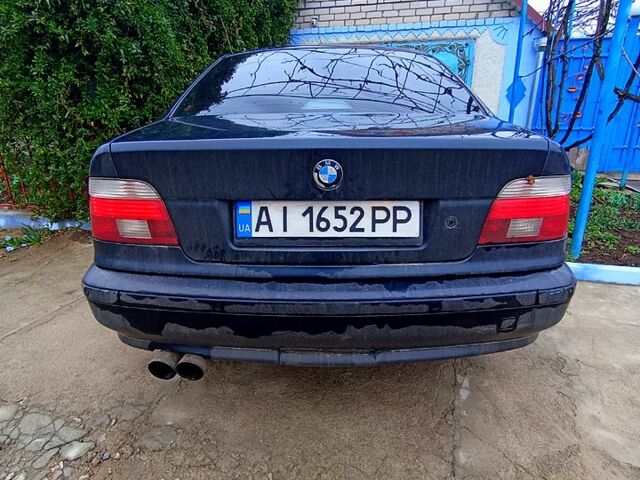 Синій БМВ 5 Серія, об'ємом двигуна 2.9 л та пробігом 314 тис. км за 5800 $, фото 3 на Automoto.ua