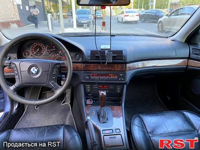 Синий БМВ 5 Серия, объемом двигателя 2.2 л и пробегом 350 тыс. км за 4700 $, фото 4 на Automoto.ua