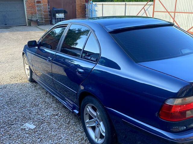 Синий БМВ 5 Серия, объемом двигателя 3 л и пробегом 0 тыс. км за 5300 $, фото 3 на Automoto.ua