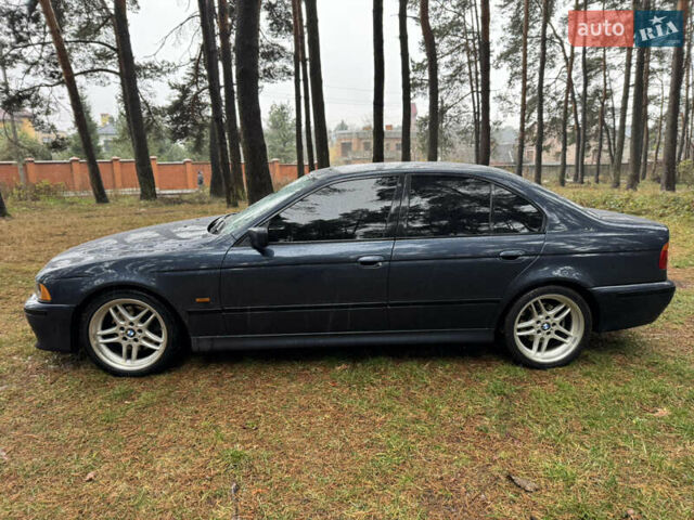 Синий БМВ 5 Серия, объемом двигателя 2.93 л и пробегом 368 тыс. км за 9200 $, фото 10 на Automoto.ua