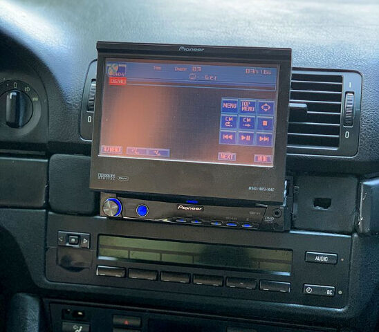 Синий БМВ 5 Серия, объемом двигателя 2 л и пробегом 286 тыс. км за 3600 $, фото 4 на Automoto.ua