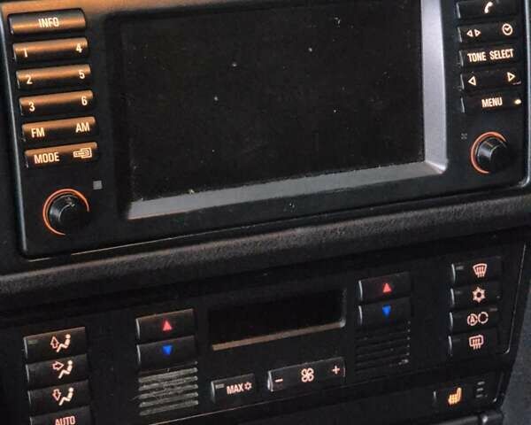 Синий БМВ 5 Серия, объемом двигателя 2.5 л и пробегом 630 тыс. км за 6000 $, фото 25 на Automoto.ua