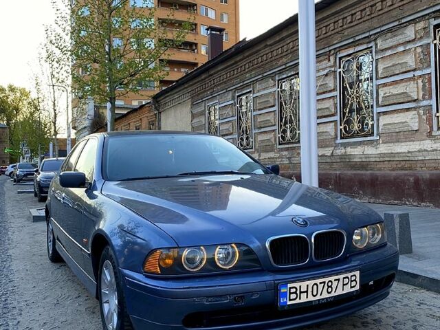 Синий БМВ 5 Серия, объемом двигателя 2.2 л и пробегом 350 тыс. км за 4700 $, фото 1 на Automoto.ua