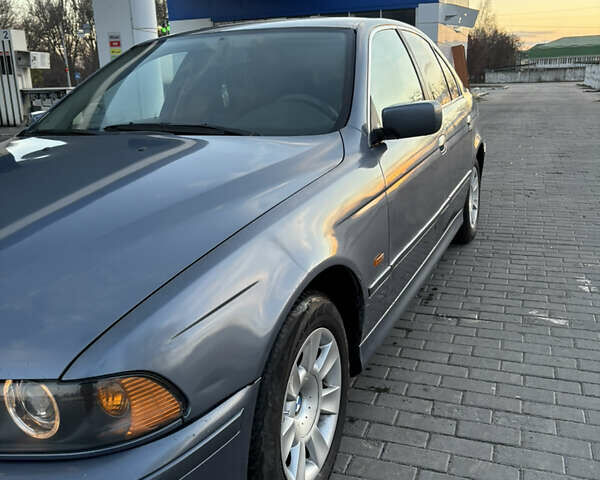 Синий БМВ 5 Серия, объемом двигателя 2.17 л и пробегом 364 тыс. км за 4250 $, фото 2 на Automoto.ua