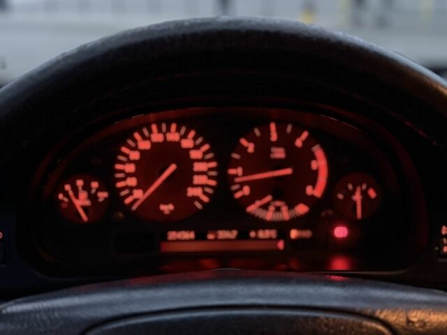 Синій БМВ 5 Серія, об'ємом двигуна 0 л та пробігом 255 тис. км за 2599 $, фото 9 на Automoto.ua