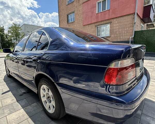 Синий БМВ 5 Серия, объемом двигателя 2.5 л и пробегом 355 тыс. км за 4499 $, фото 4 на Automoto.ua