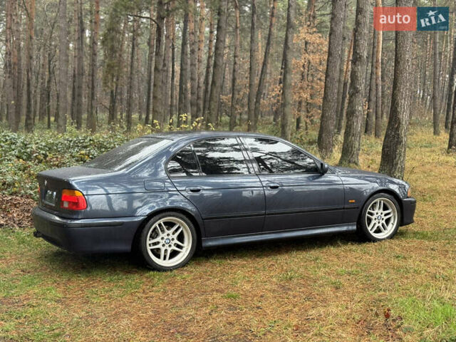 Синий БМВ 5 Серия, объемом двигателя 2.93 л и пробегом 368 тыс. км за 9200 $, фото 6 на Automoto.ua