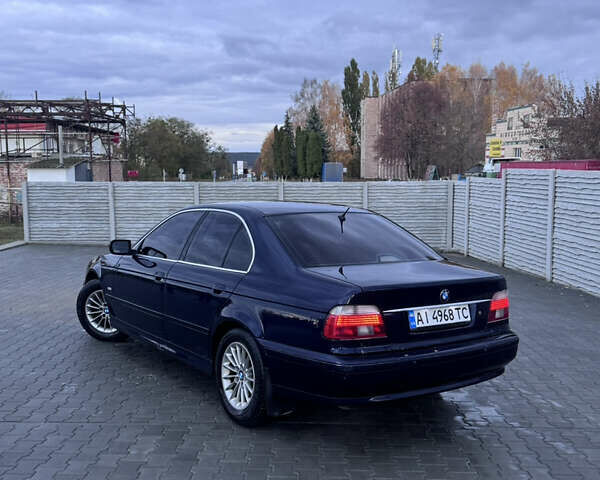 Синий БМВ 5 Серия, объемом двигателя 2.2 л и пробегом 320 тыс. км за 4300 $, фото 3 на Automoto.ua