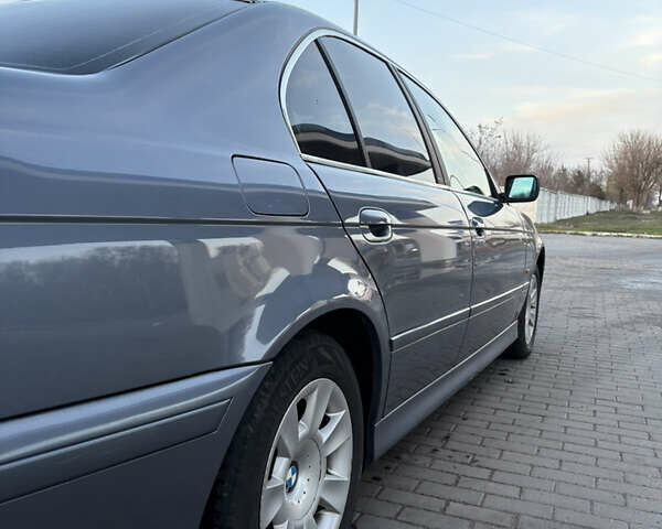 Синий БМВ 5 Серия, объемом двигателя 2.17 л и пробегом 364 тыс. км за 4250 $, фото 6 на Automoto.ua