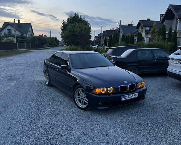 Синий БМВ 5 Серия, объемом двигателя 2.93 л и пробегом 368 тыс. км за 9200 $, фото 1 на Automoto.ua