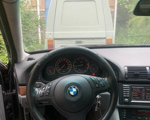 Синий БМВ 5 Серия, объемом двигателя 4.4 л и пробегом 357 тыс. км за 5250 $, фото 16 на Automoto.ua