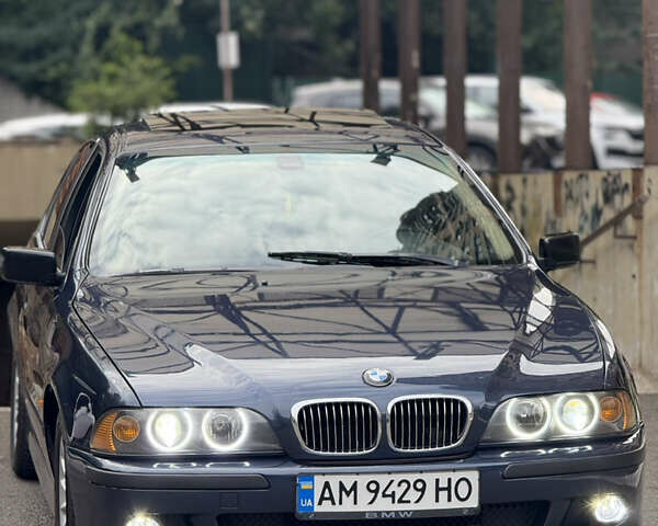 Синій БМВ 5 Серія, об'ємом двигуна 2.2 л та пробігом 296 тис. км за 5300 $, фото 1 на Automoto.ua