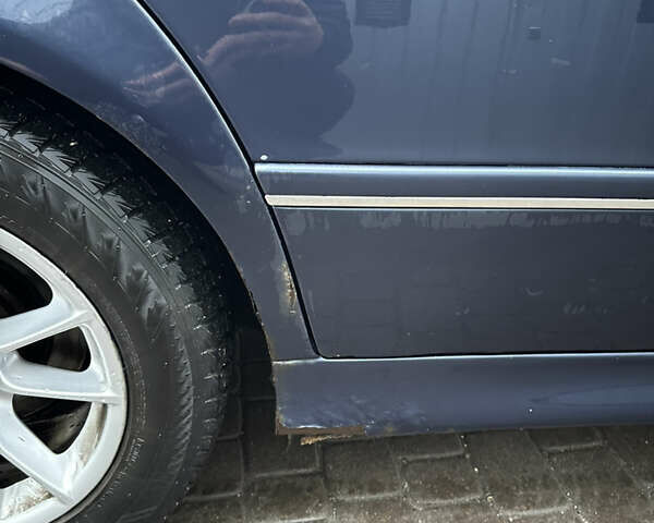 Синій БМВ 5 Серія, об'ємом двигуна 2.2 л та пробігом 250 тис. км за 5000 $, фото 9 на Automoto.ua