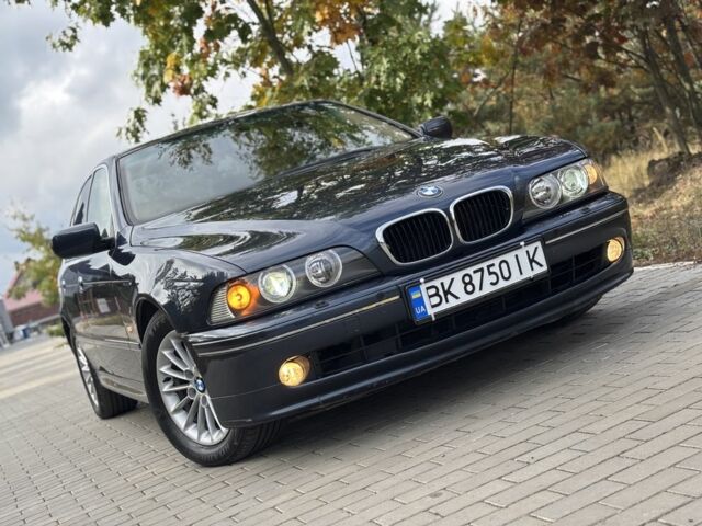 Синій БМВ 5 Серія, об'ємом двигуна 2.5 л та пробігом 410 тис. км за 6700 $, фото 1 на Automoto.ua