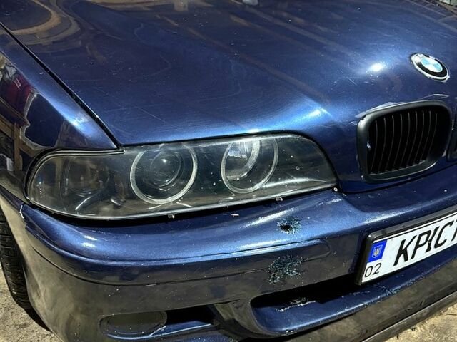 Синий БМВ 5 Серия, объемом двигателя 3 л и пробегом 489 тыс. км за 5900 $, фото 1 на Automoto.ua