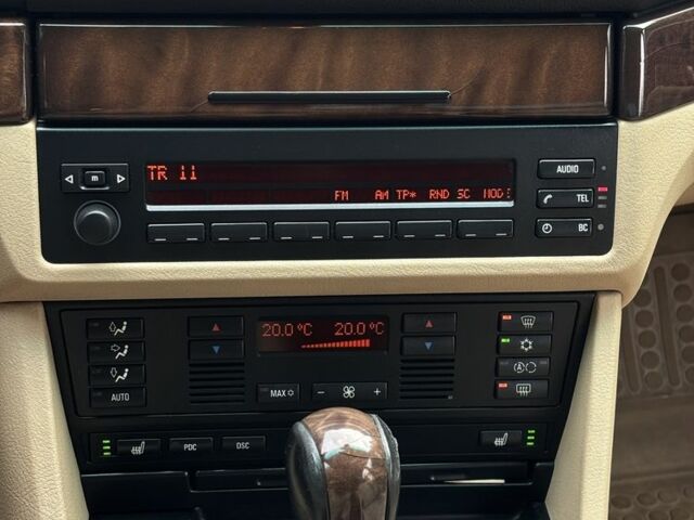 Синій БМВ 5 Серія, об'ємом двигуна 2.5 л та пробігом 410 тис. км за 6700 $, фото 15 на Automoto.ua