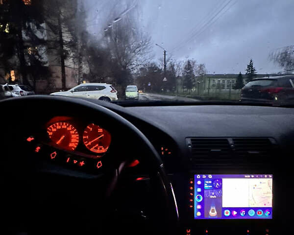 Синій БМВ 5 Серія, об'ємом двигуна 2.5 л та пробігом 470 тис. км за 4300 $, фото 2 на Automoto.ua