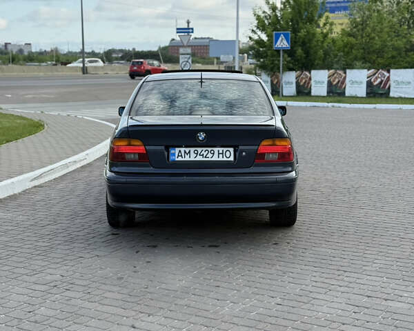 Синій БМВ 5 Серія, об'ємом двигуна 2.2 л та пробігом 296 тис. км за 5300 $, фото 3 на Automoto.ua