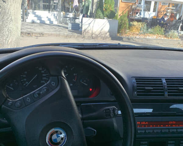 Синій БМВ 5 Серія, об'ємом двигуна 2.17 л та пробігом 260 тис. км за 5500 $, фото 7 на Automoto.ua