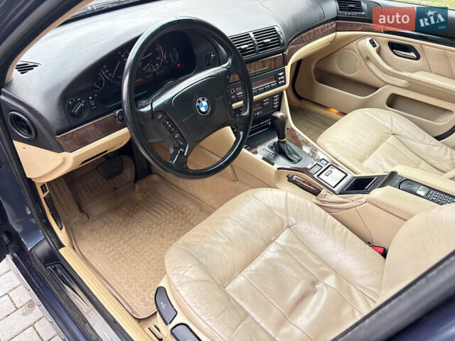 Синій БМВ 5 Серія, об'ємом двигуна 2.5 л та пробігом 409 тис. км за 6499 $, фото 30 на Automoto.ua