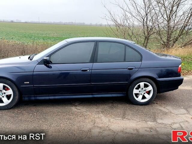 Синий БМВ 5 Серия, объемом двигателя 2 л и пробегом 50 тыс. км за 3500 $, фото 1 на Automoto.ua