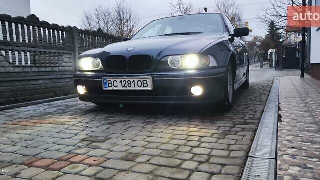 Синий БМВ 5 Серия, объемом двигателя 2.5 л и пробегом 335 тыс. км за 5500 $, фото 3 на Automoto.ua