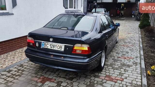 Синий БМВ 5 Серия, объемом двигателя 2.5 л и пробегом 335 тыс. км за 5500 $, фото 4 на Automoto.ua